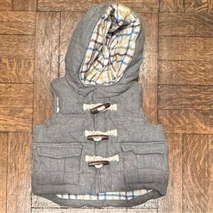Baby Gap Gray Puffer Vest Toggle Buttons Hooded Infant Size 0-6M